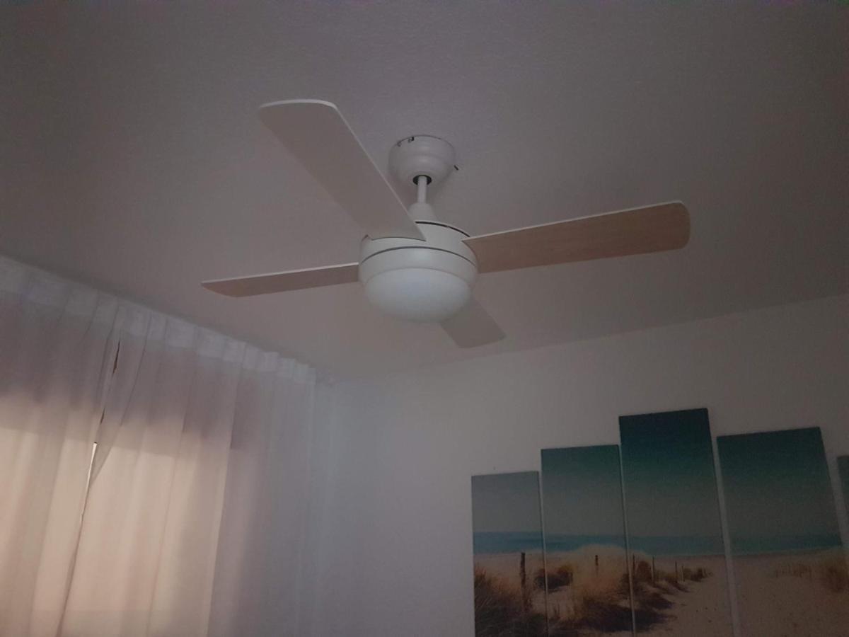 Apartamento Del Nino Campoamor Kültér fotó